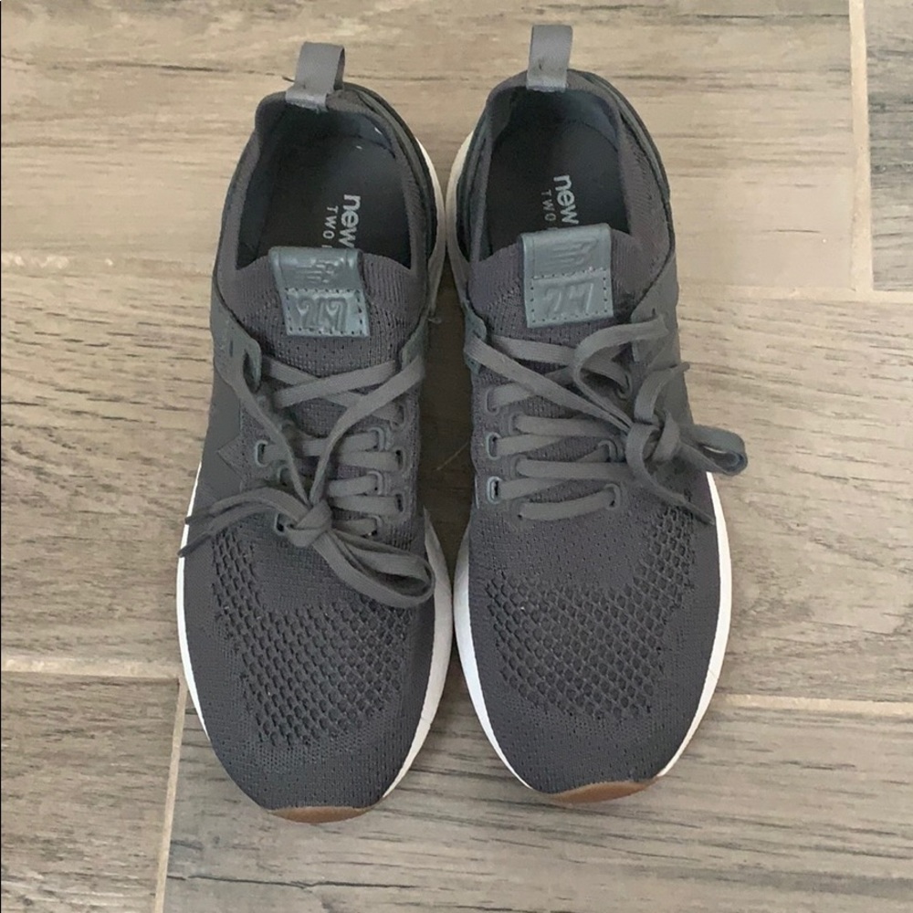 New Balance 247